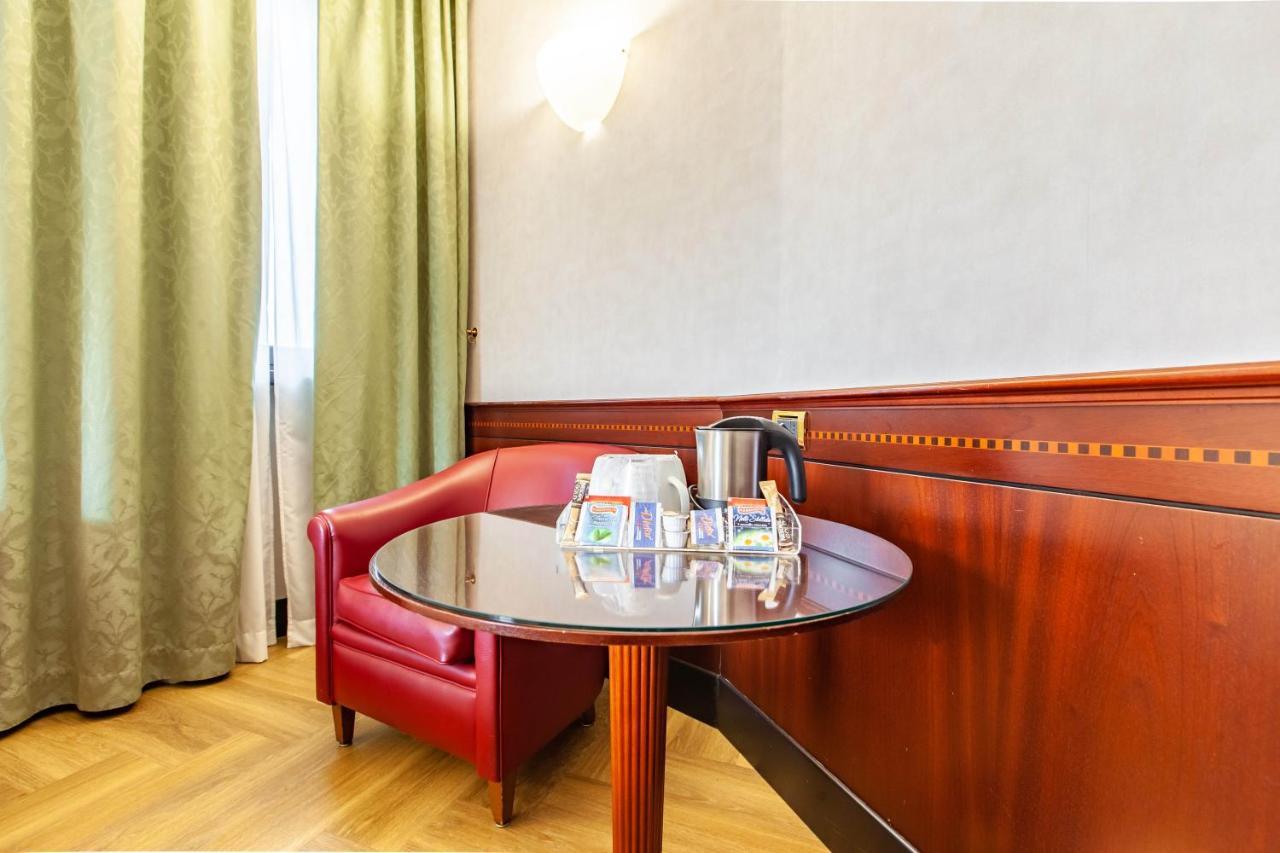 Hotiday Hotel Milano Turro Exteriér fotografie